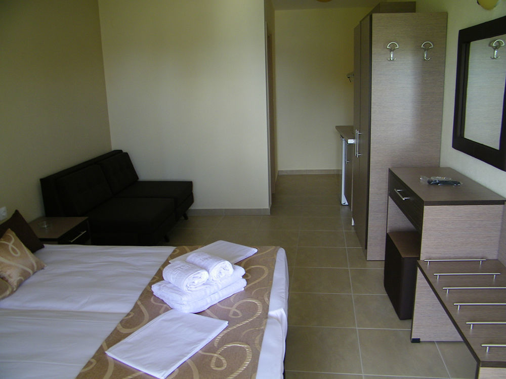 Castro Deluxe Appartement Toroni Buitenkant foto