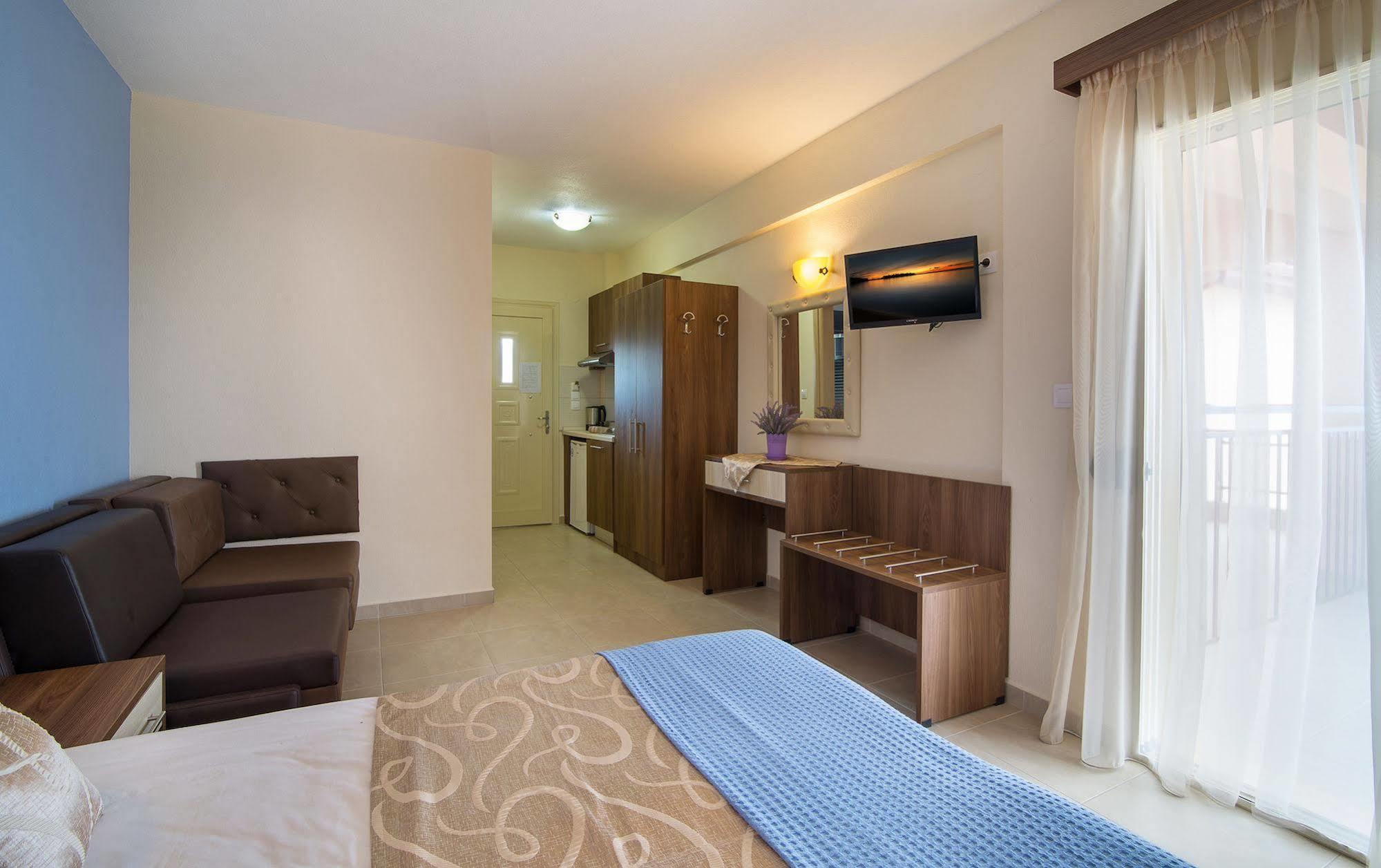 Castro Deluxe Appartement Toroni Buitenkant foto