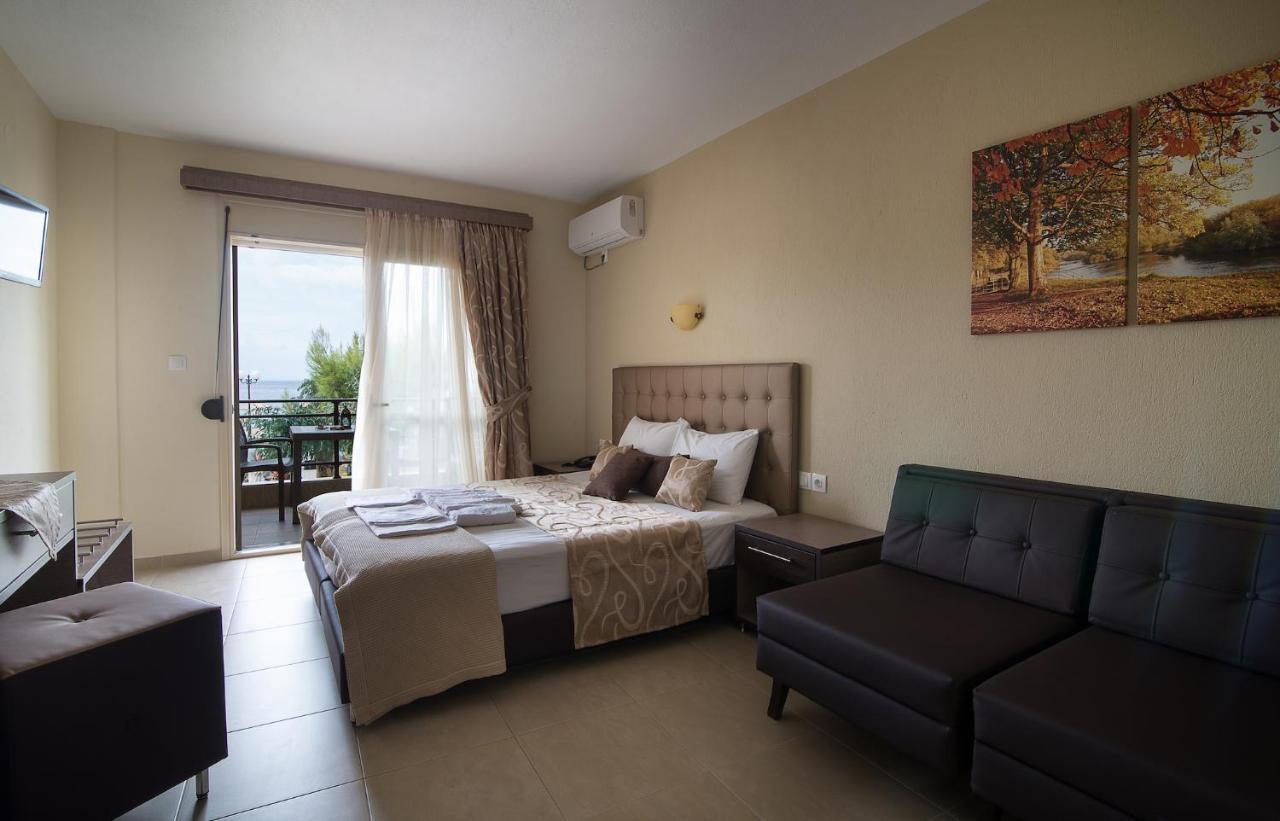Castro Deluxe Appartement Toroni Buitenkant foto